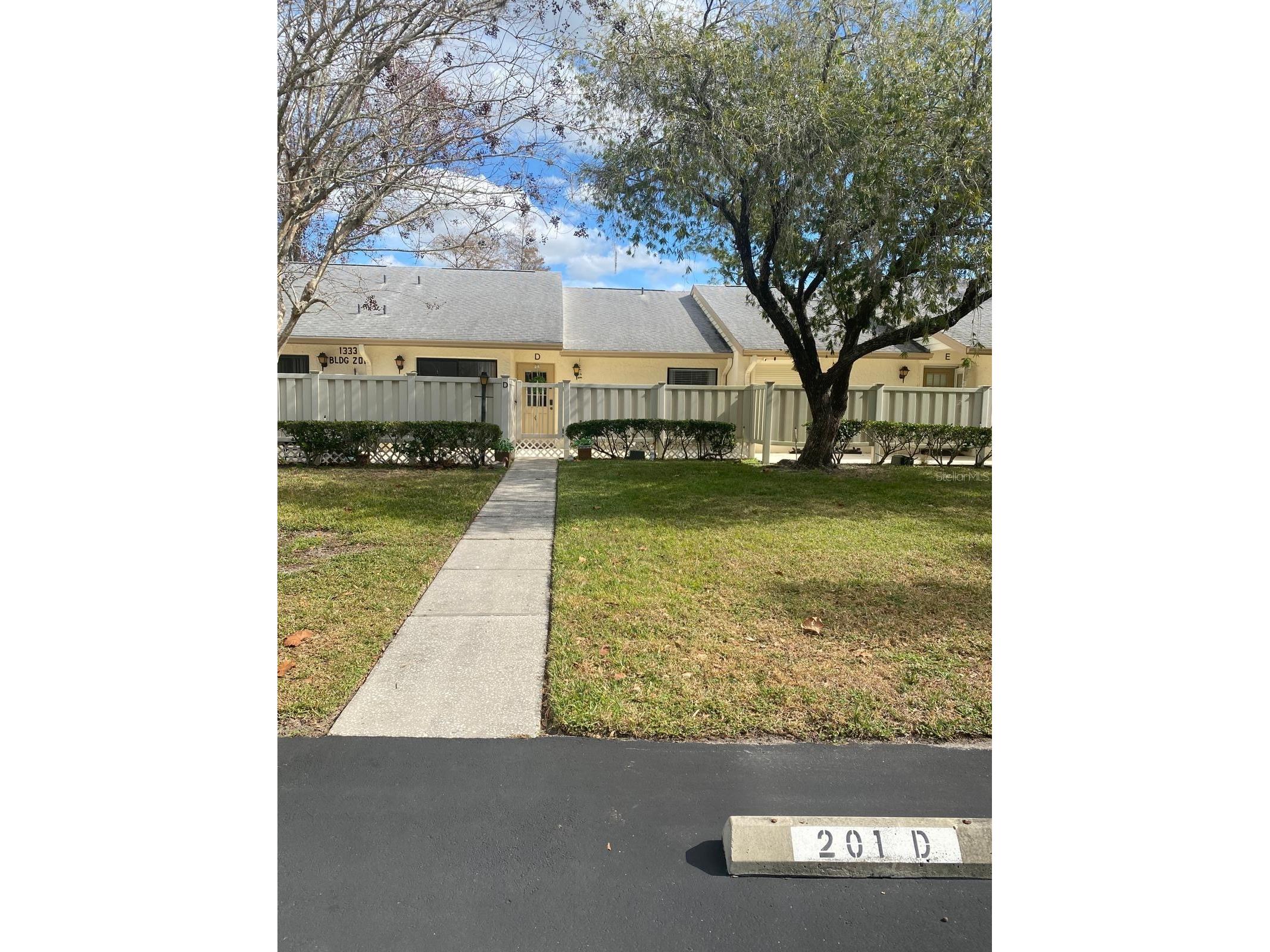 1333 Shady Pine Way #D Tarpon Springs FL 34688 TB8464204 image1