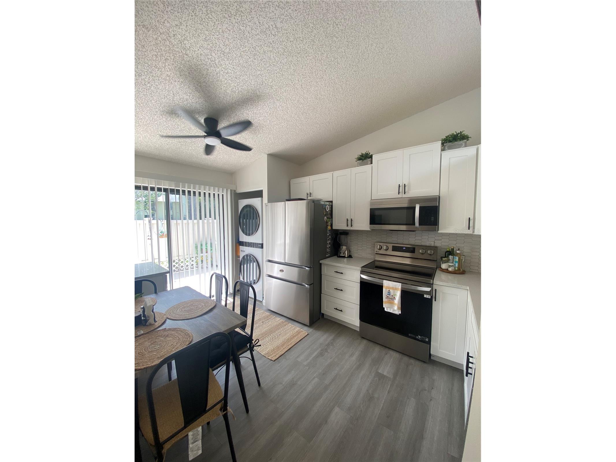 1333 Shady Pine Way #D Tarpon Springs FL 34688 TB8464204 image13