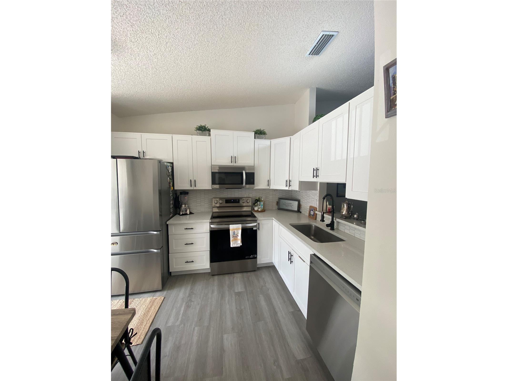 1333 Shady Pine Way #D Tarpon Springs FL 34688 TB8464204 image9