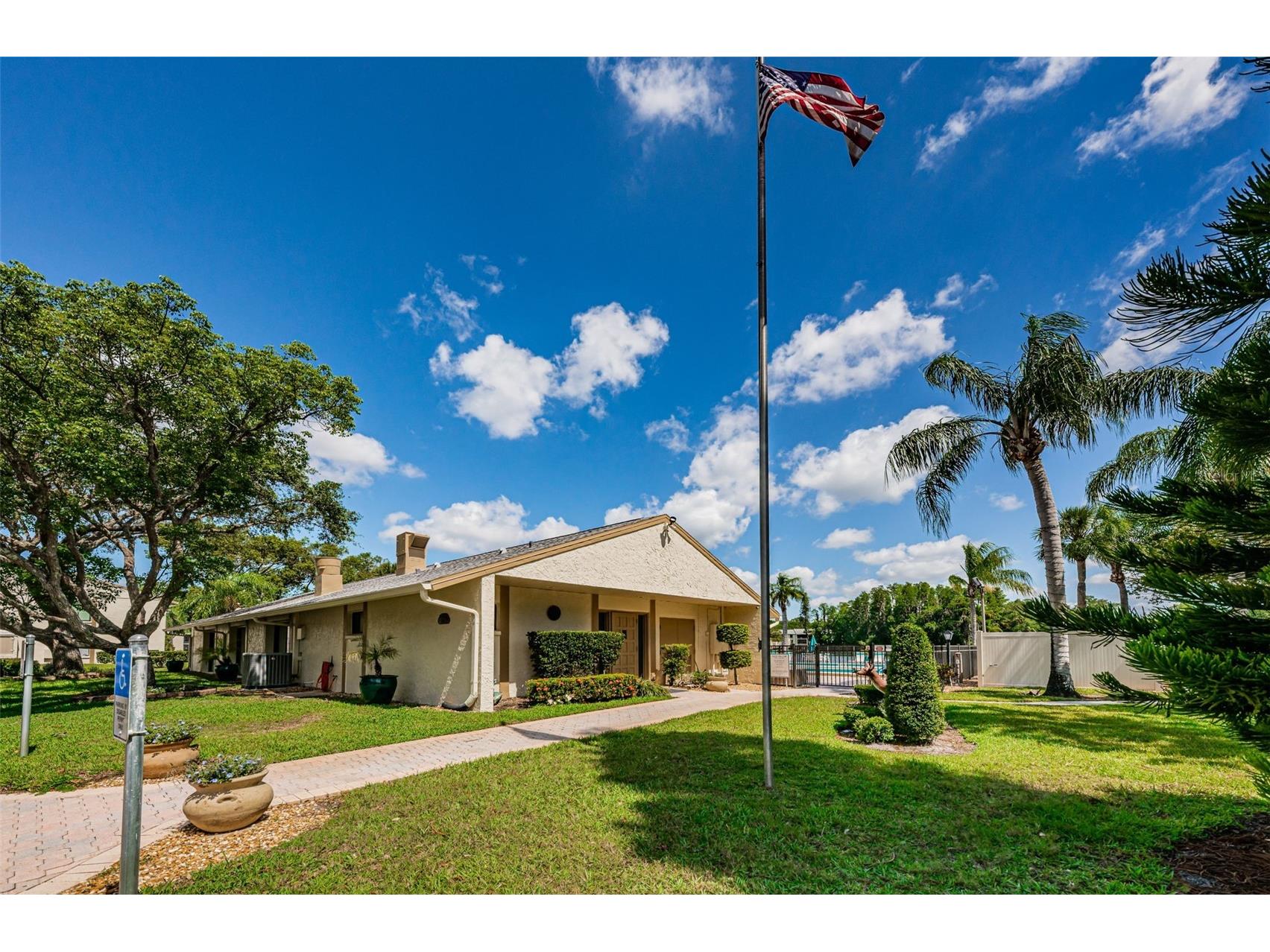 1333 Shady Pine Way #F Tarpon Springs FL 34688 TB8364422 image32