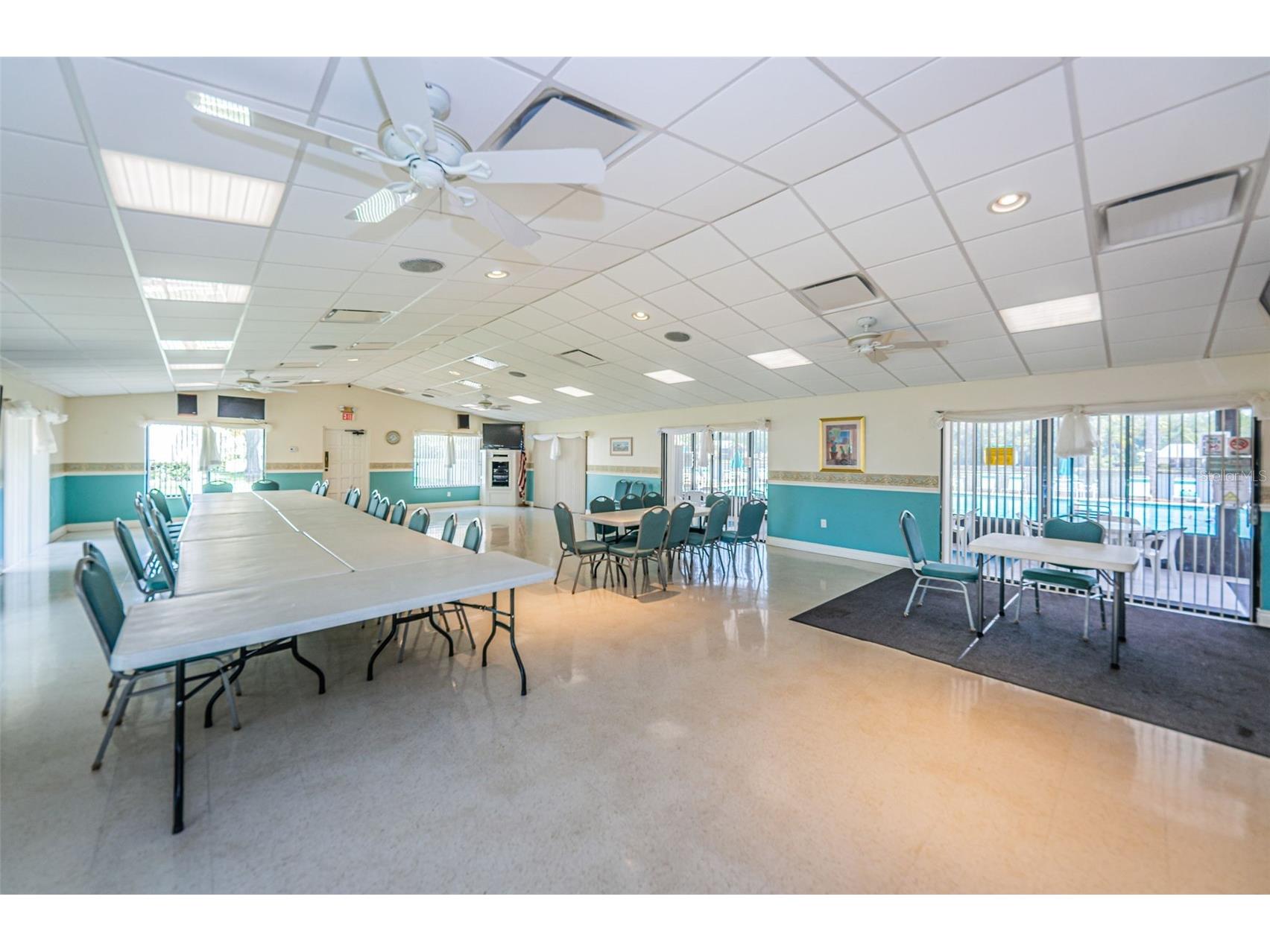 1333 Shady Pine Way #F Tarpon Springs FL 34688 TB8364422 image34