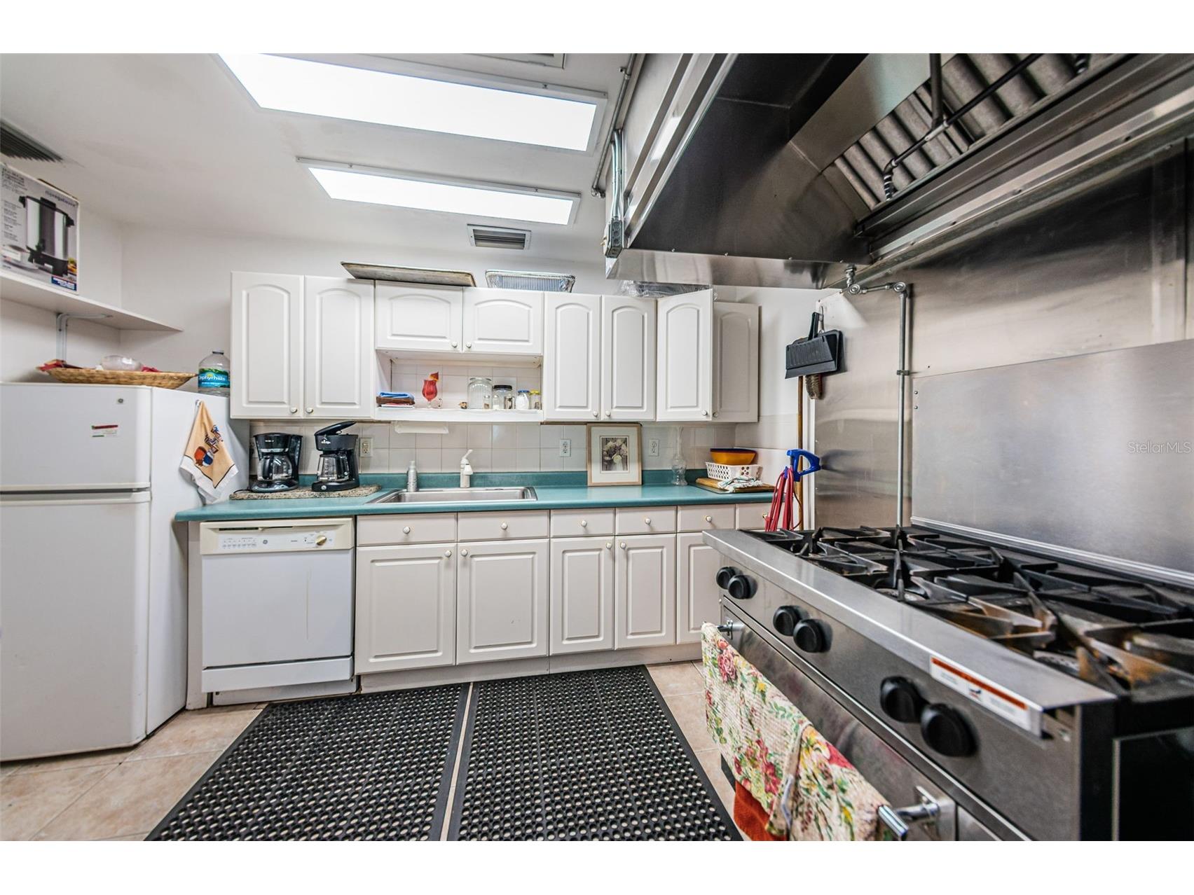 1333 Shady Pine Way #F Tarpon Springs FL 34688 TB8364422 image38