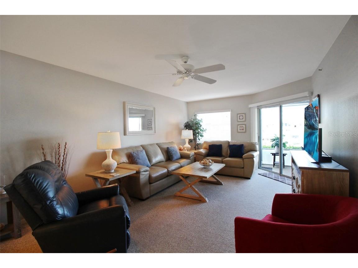 1333 Siesta Bayside Drive #1333-D Sarasota FL 34242 A4605036 image12