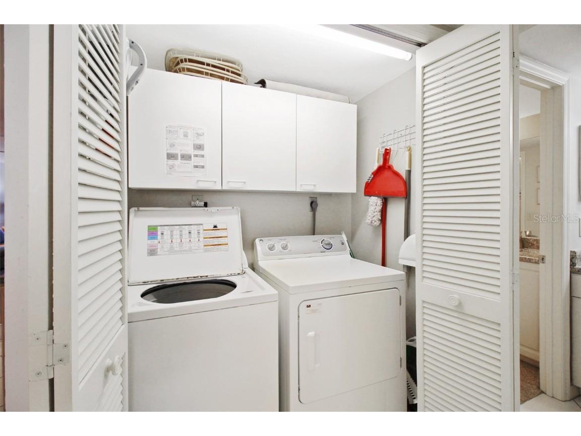 1333 Siesta Bayside Drive #1333-D Sarasota FL 34242 A4605036 image25