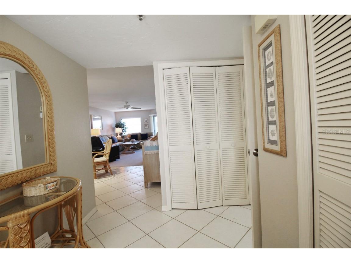 1333 Siesta Bayside Drive #1333-D Sarasota FL 34242 A4605036 image4