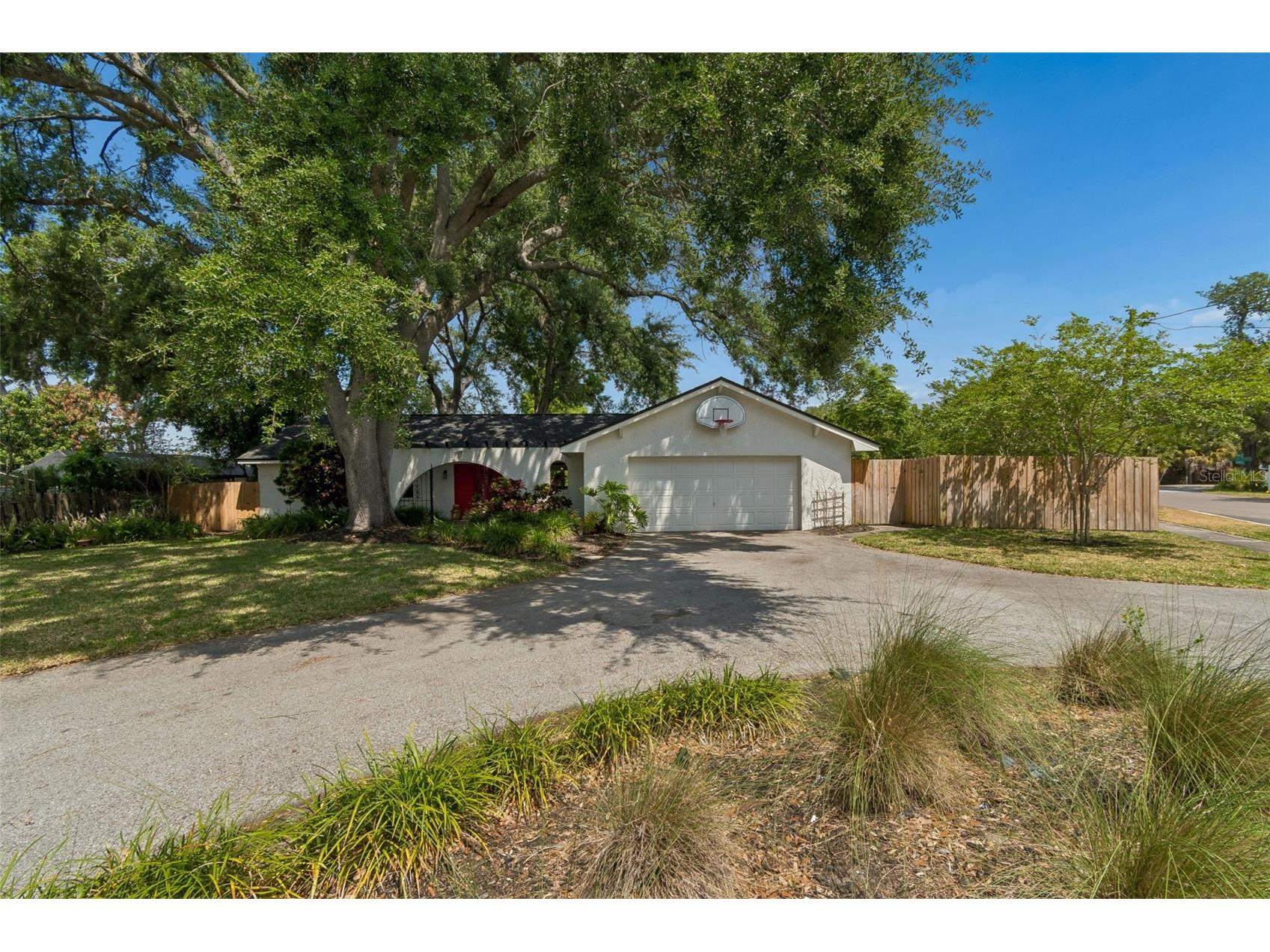 13338 Lake George Lane Tampa FL 33618 - Lake George TB8502880 image2