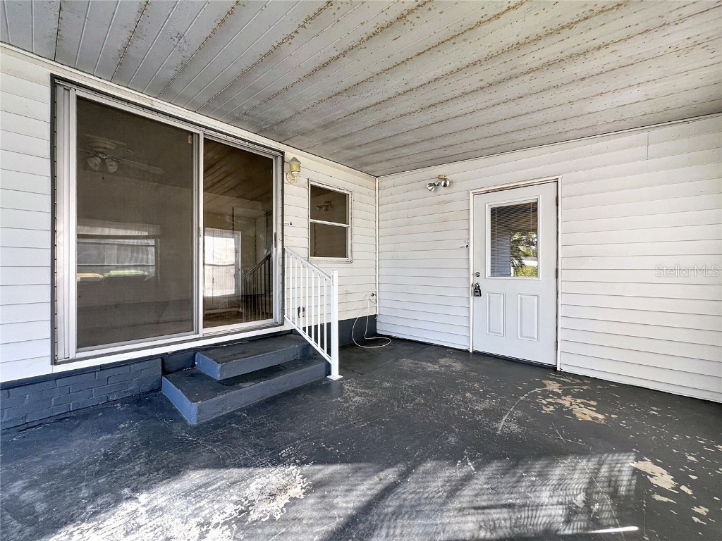 13338 Orange Blossom Street Astatula FL 34705 - CANAL TO HARRIS CHAIN OF LAKES G5104838 image9