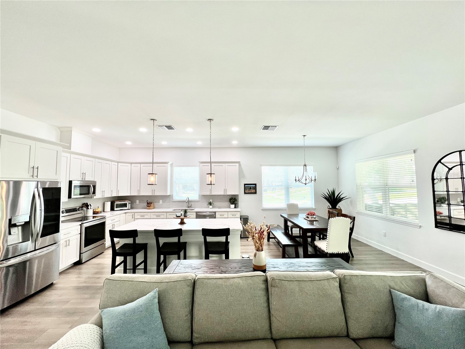 1334 Belcher Drive Tarpon Springs FL 34689 TB8513932 image2