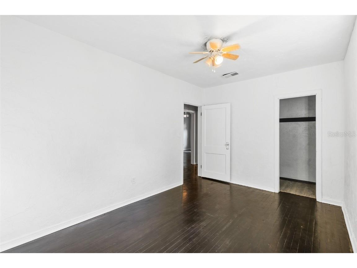 1334 NE 1st Avenue Gainesville FL 32641 FC314157 image10