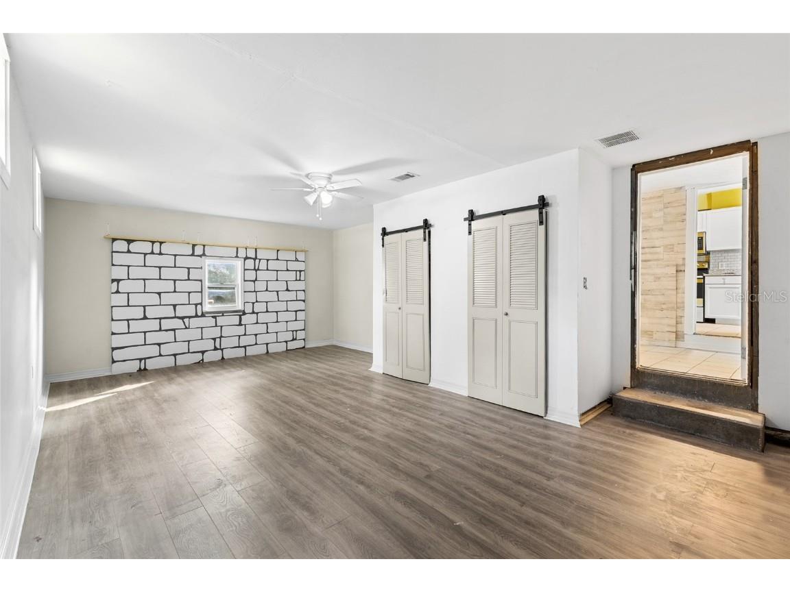 1334 NE 1st Avenue Gainesville FL 32641 FC314157 image16