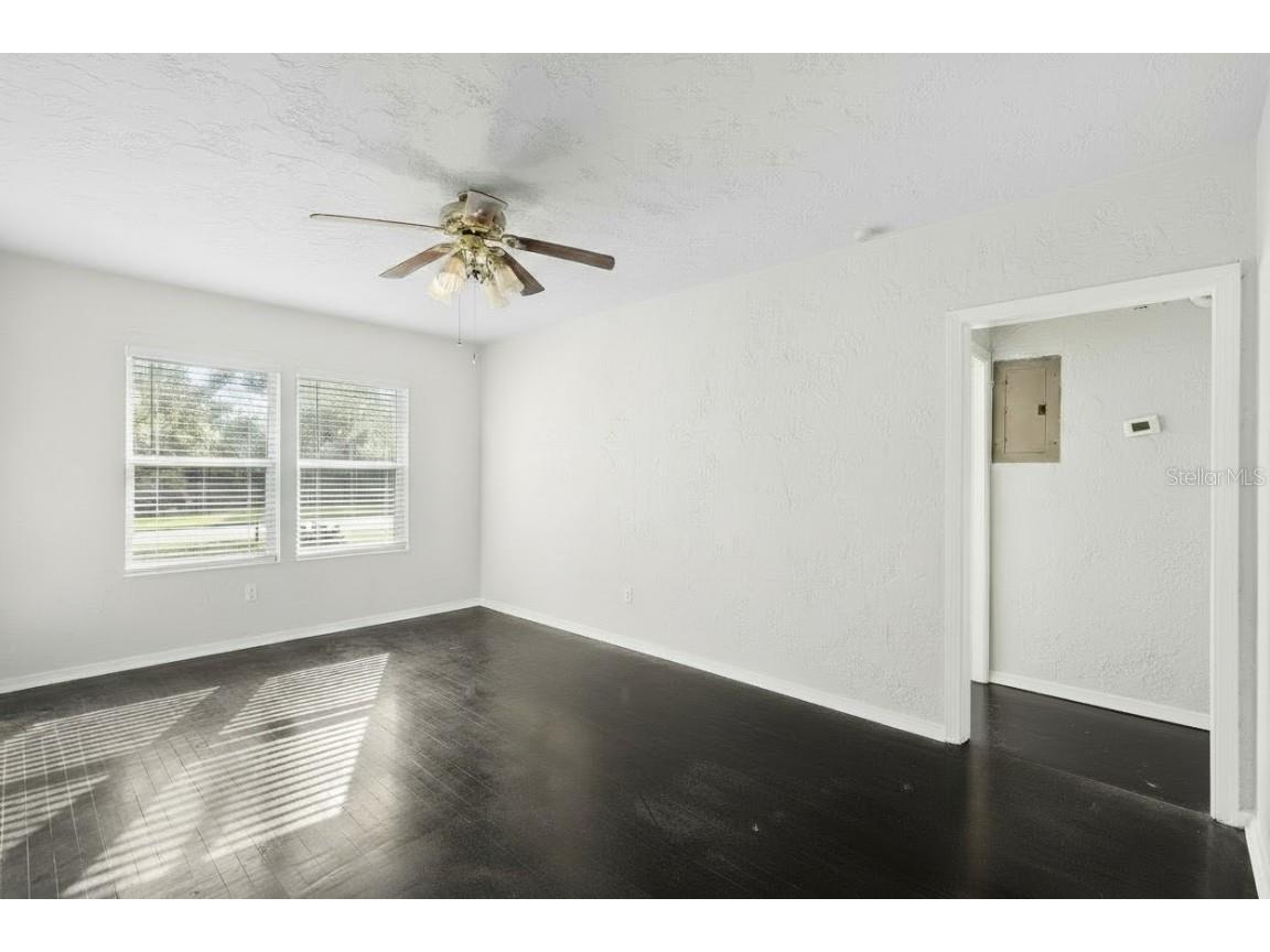 1334 NE 1st Avenue Gainesville FL 32641 FC314157 image18