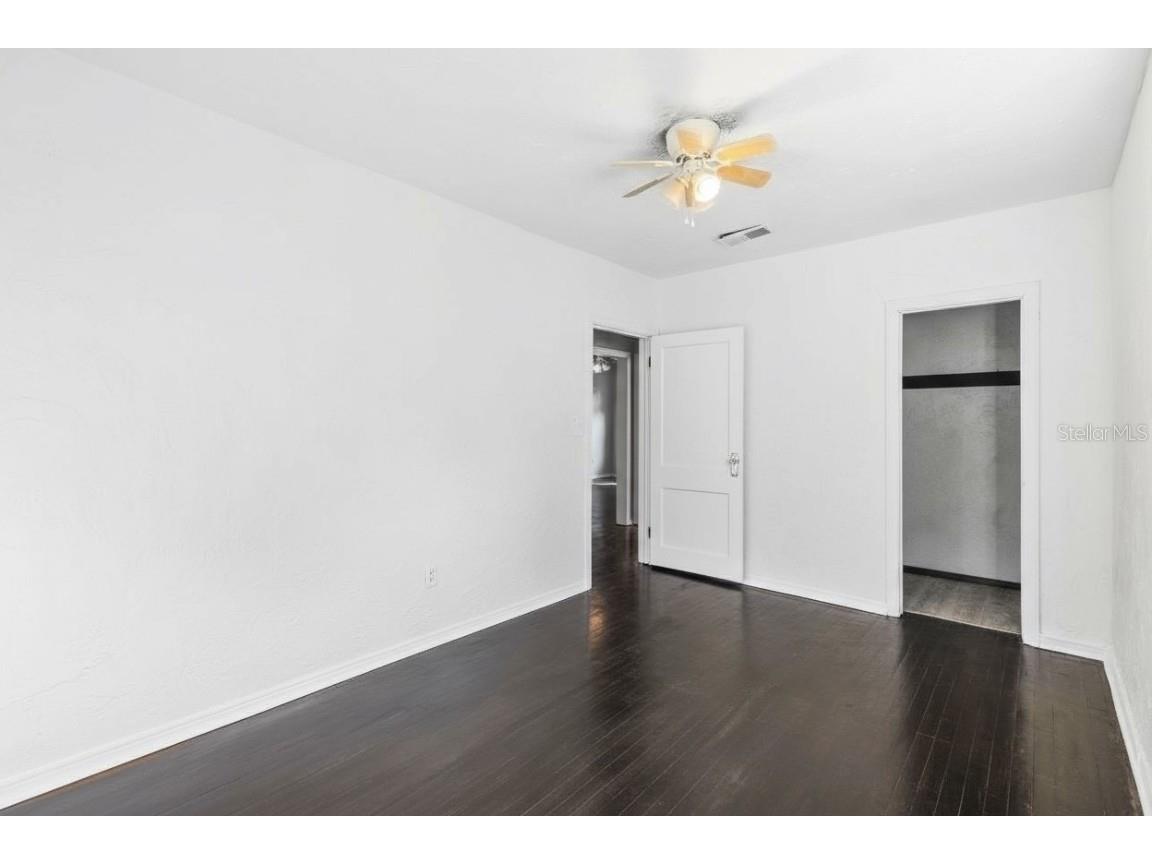 1334 NE 1st Avenue Gainesville FL 32641 FC314157 image19