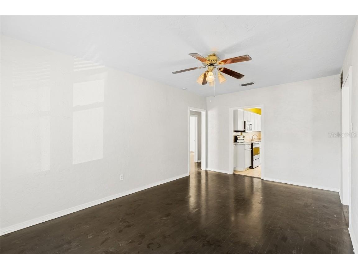 1334 NE 1st Avenue Gainesville FL 32641 FC314157 image7