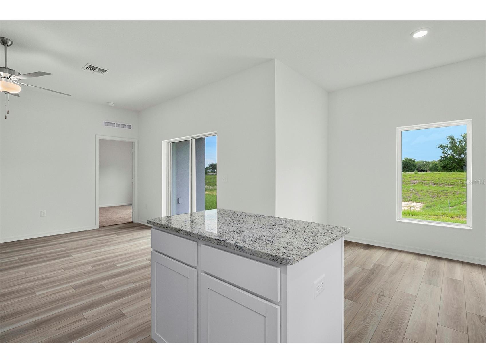 13340 Tula Loop Astatula FL 34705 TB8491048 image6