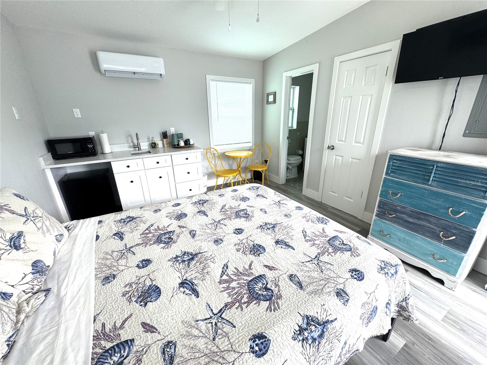 13343 Gulf Boulevard #B5 Madeira Beach FL 33708 TB8526033 image4