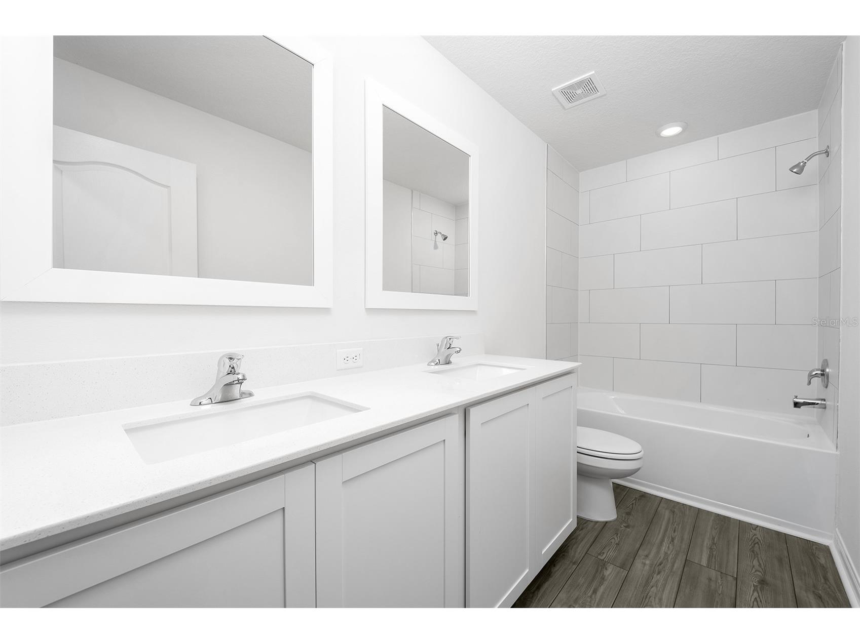 13347 Tula Loop Astatula FL 34705 TB8503684 image18