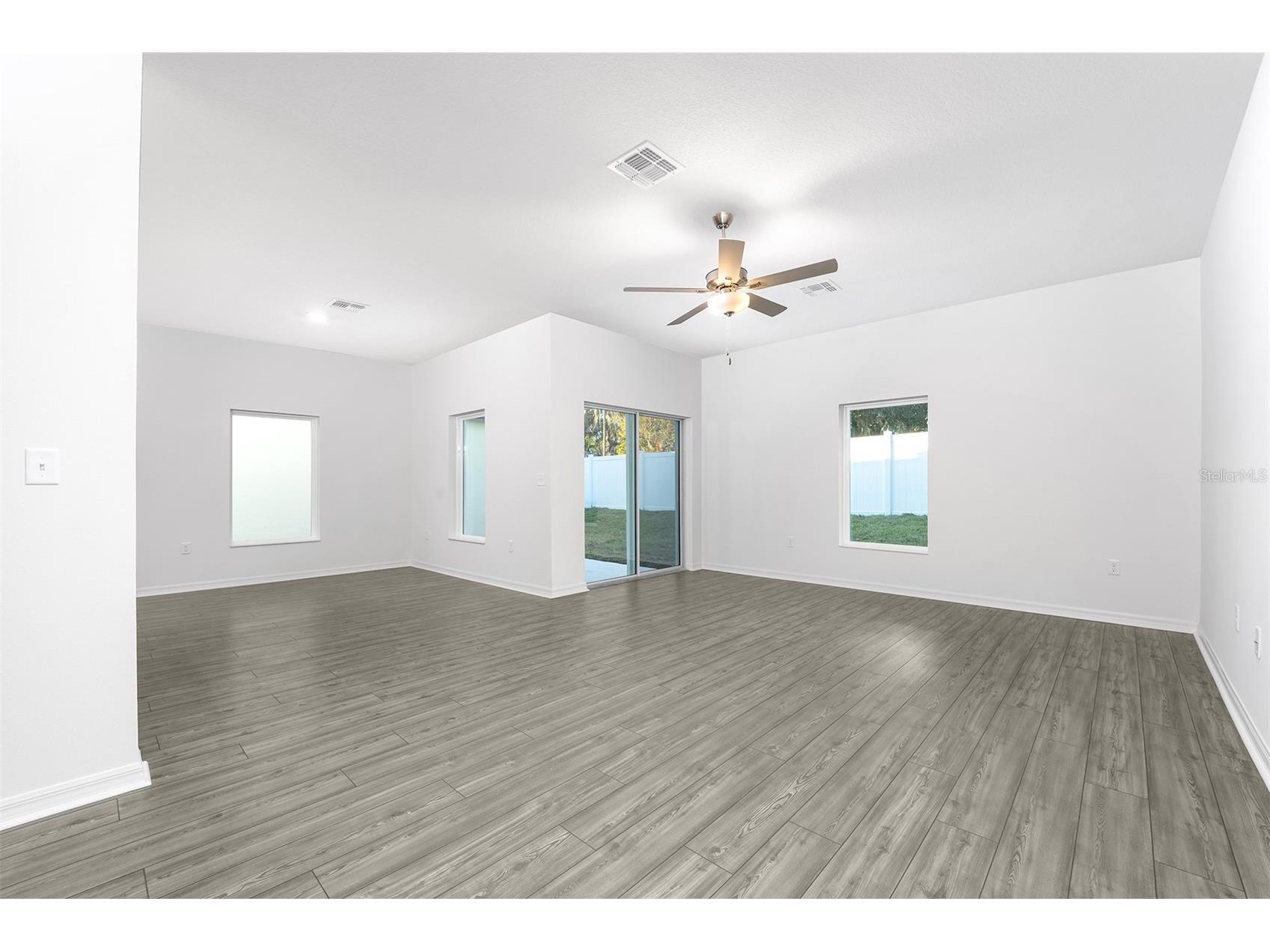 13347 Tula Loop Astatula FL 34705 TB8503684 image3