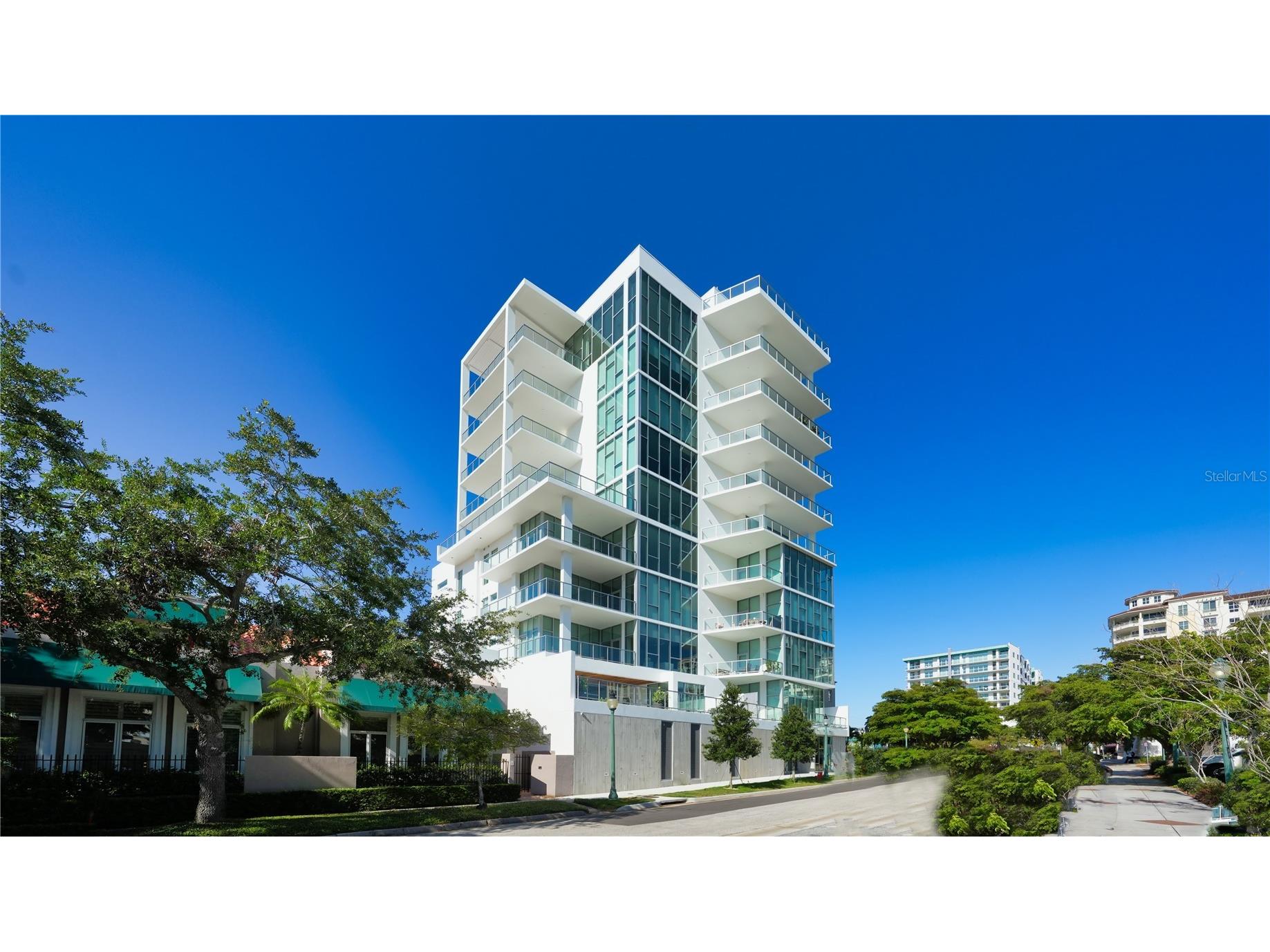 1335 2nd Street #VILLA 2E Sarasota FL 34236 A4684713 image1