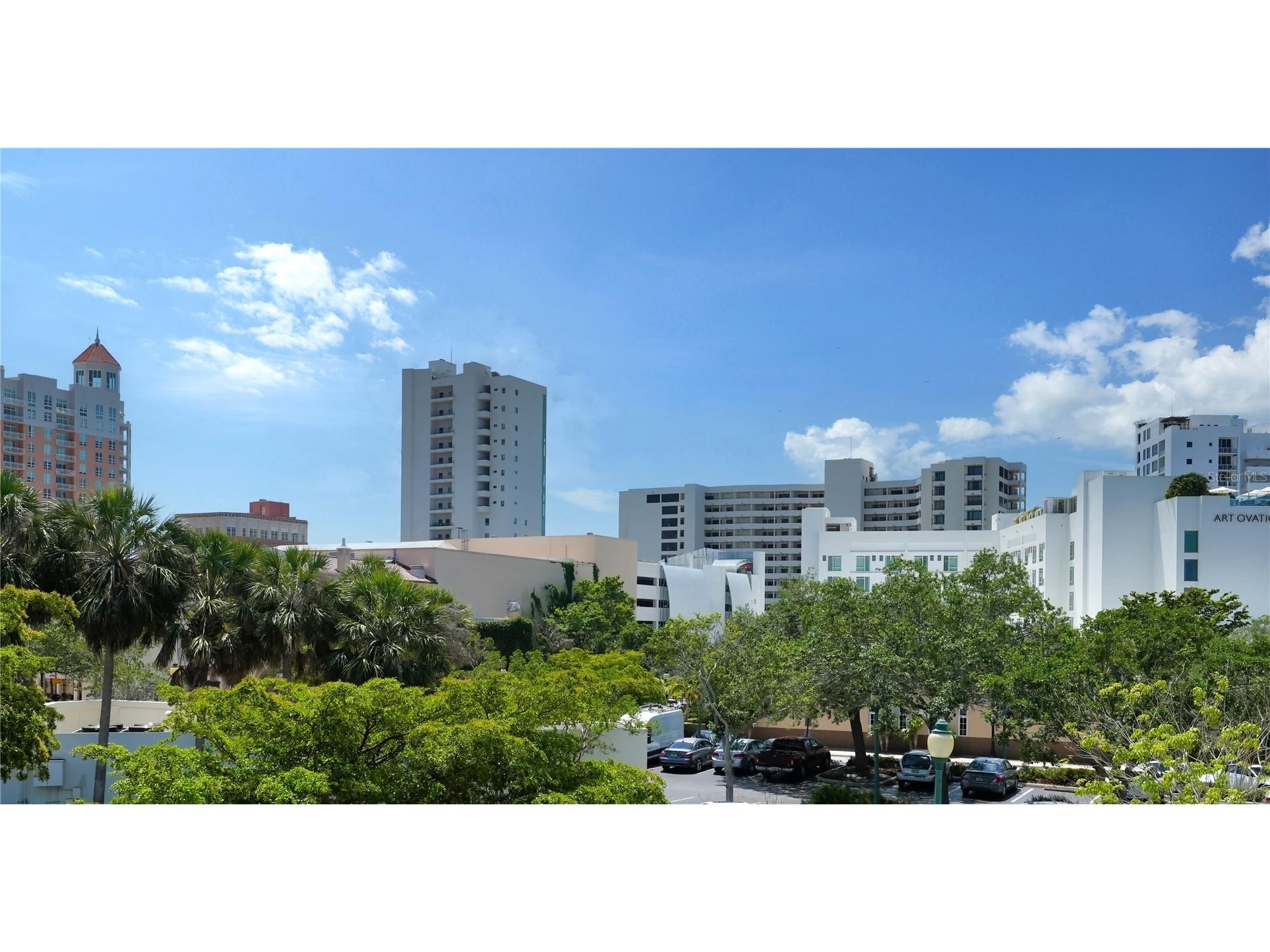 1335 2nd Street #VILLA 2E Sarasota FL 34236 A4684713 image10