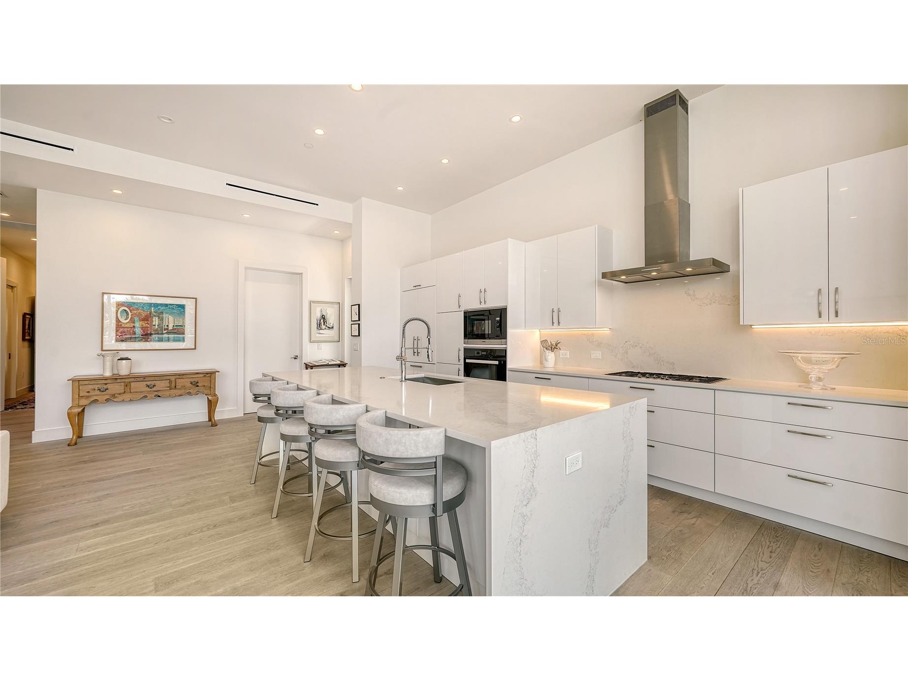 1335 2nd Street #VILLA 2E Sarasota FL 34236 A4684713 image12