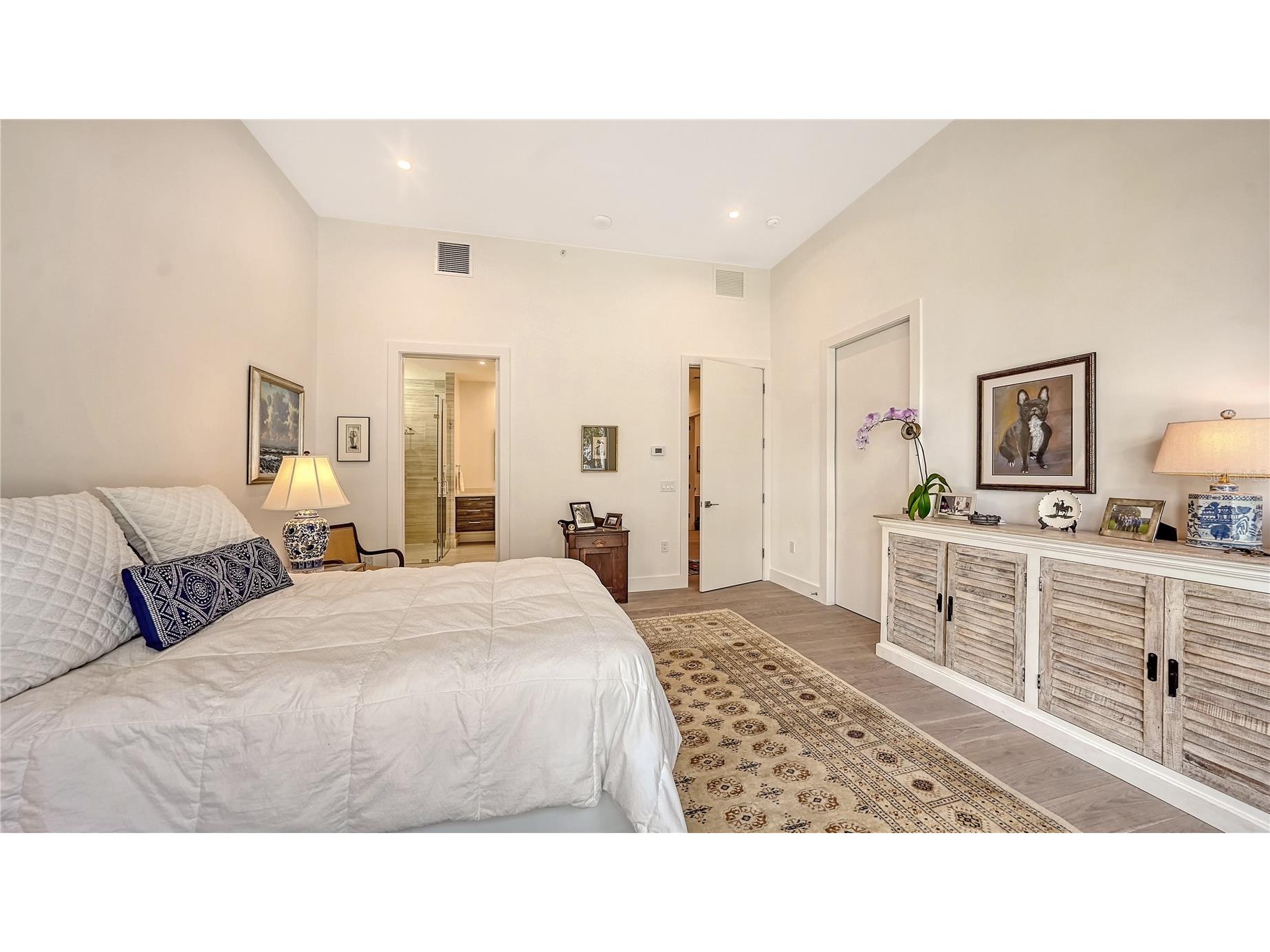 1335 2nd Street #VILLA 2E Sarasota FL 34236 A4684713 image24