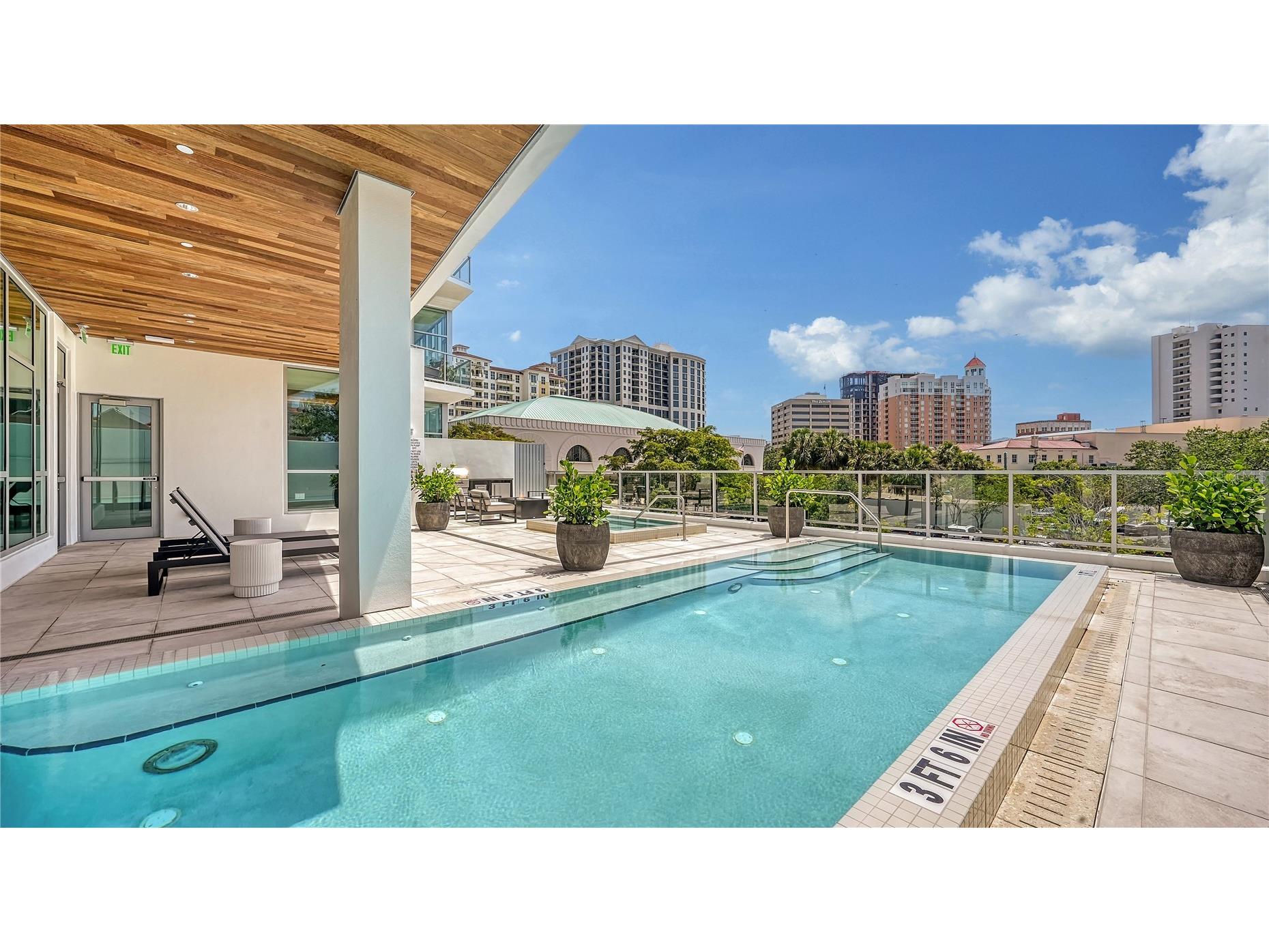 1335 2nd Street #VILLA 2E Sarasota FL 34236 A4684713 image34