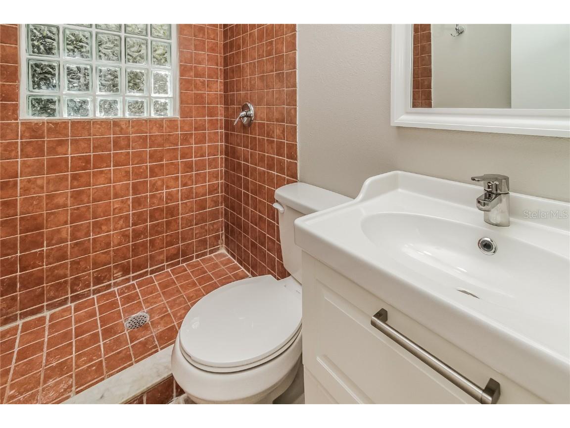 1335 E 3rd Avenue Mount Dora FL 32757 TB8455826 image13