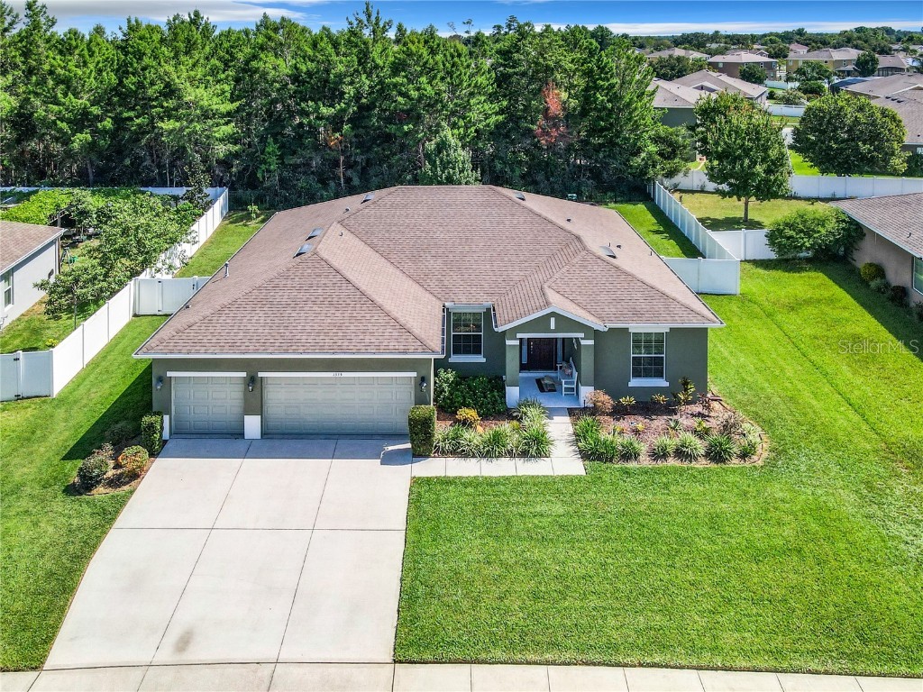 1335 Lake Baton Drive Deltona FL 32725 V4937682 image1
