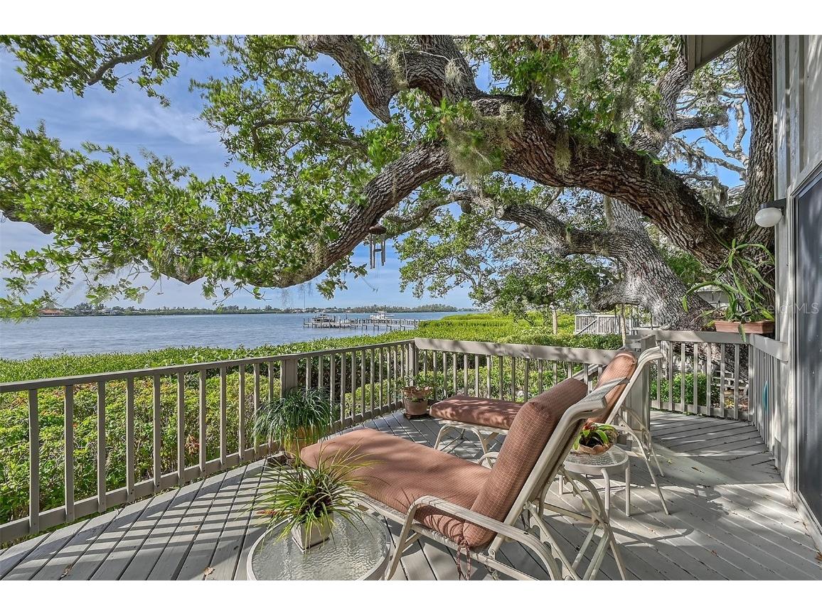 1335 Landings Drive #9 Sarasota FL 34231 - ROBERTS BAY A4593783 image1