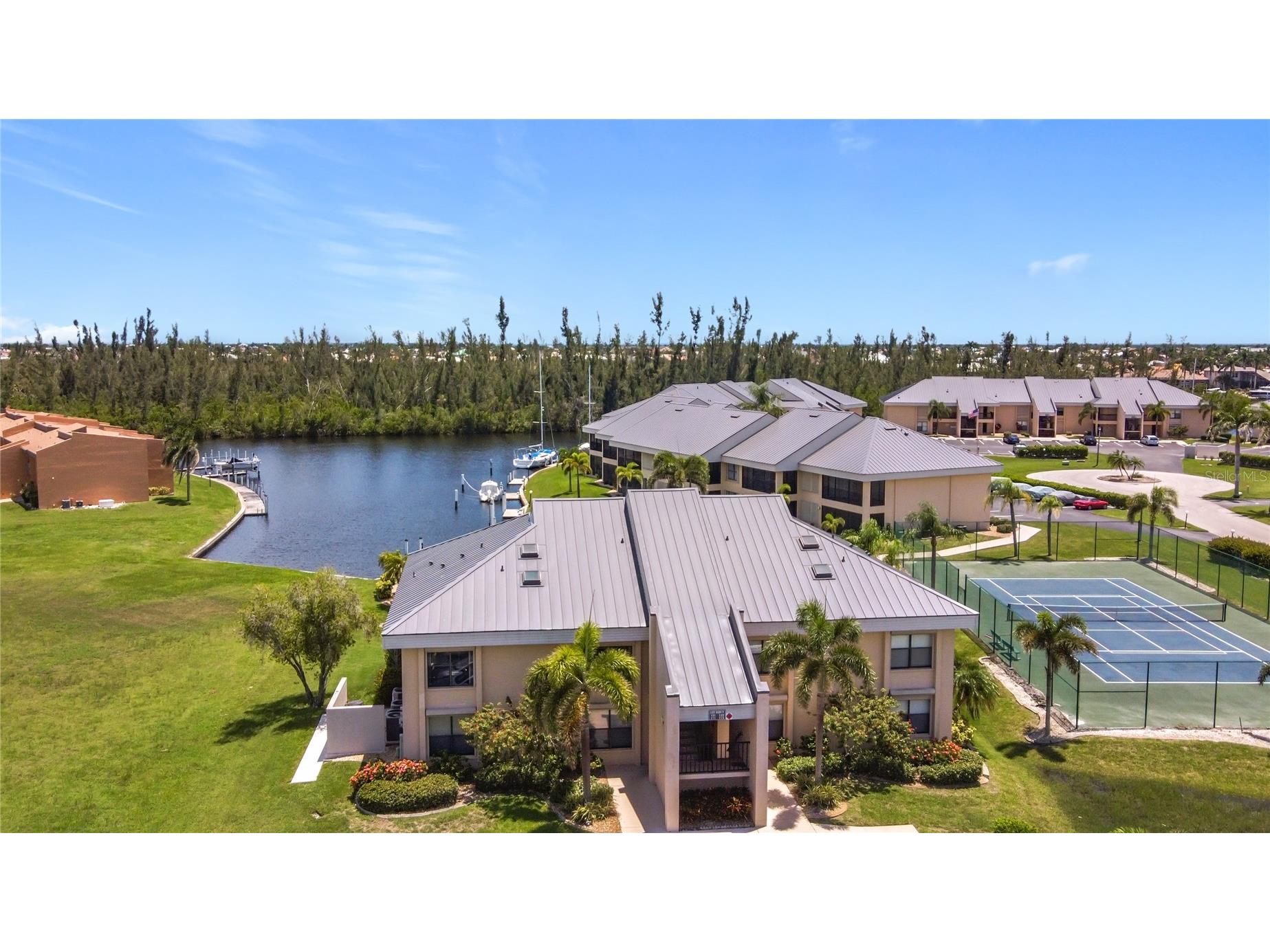 1335 Rock Dove Court #UNIT 49 Punta Gorda FL 33950 N6139586 image1