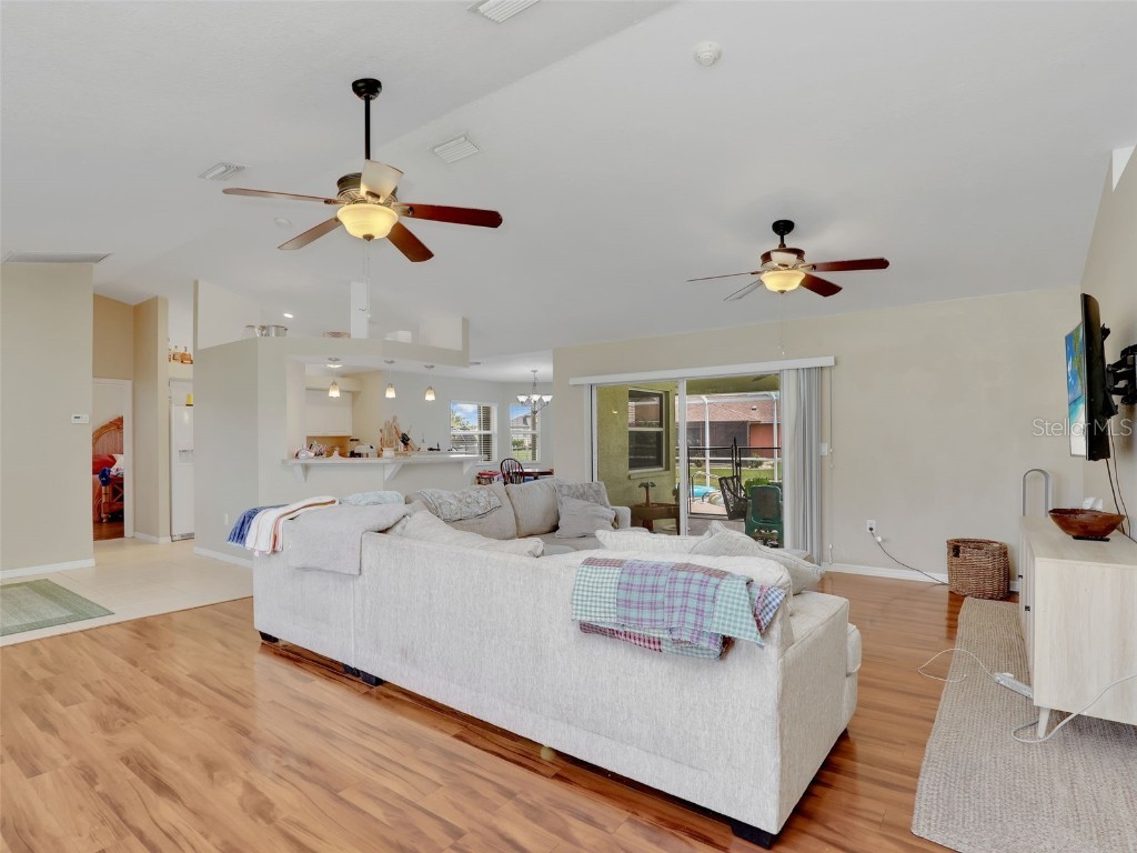 1335 SE 12th Street Cape Coral FL 33990 D6143130 image10