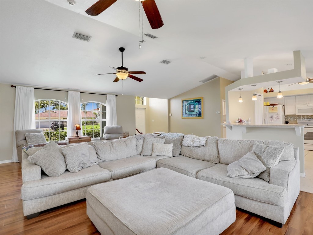 1335 SE 12th Street Cape Coral FL 33990 D6143130 image12