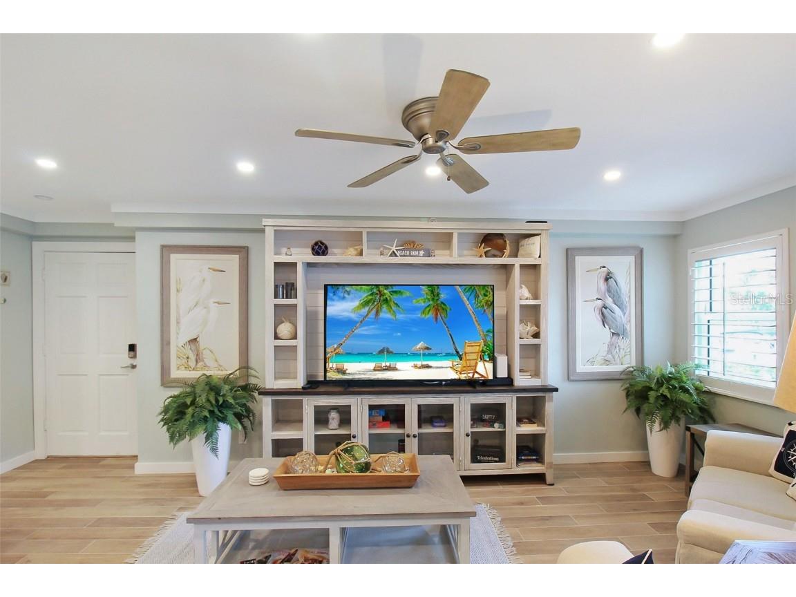 1335 Siesta Bayside Drive #1335C Sarasota FL 34242 A4633882 image15