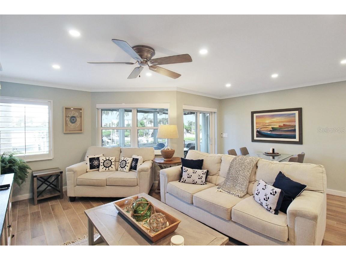 1335 Siesta Bayside Drive #1335C Sarasota FL 34242 A4633882 image16