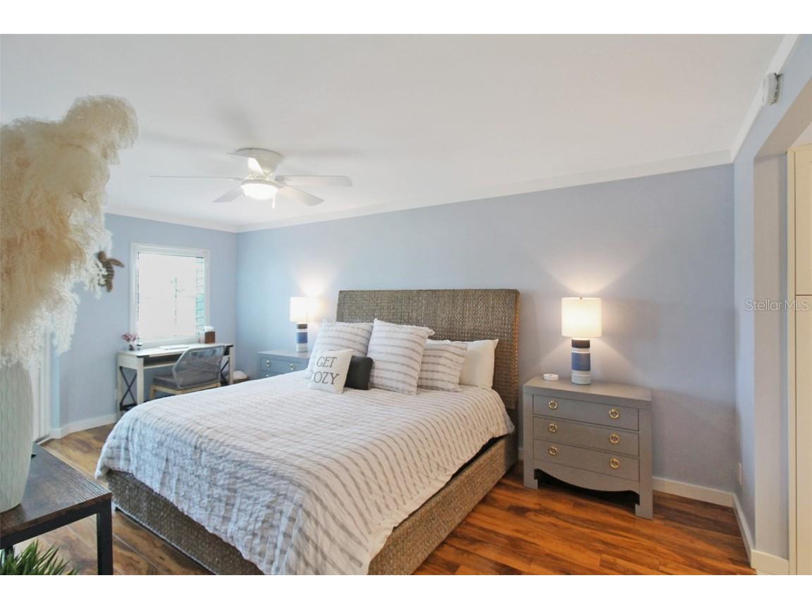 1335 Siesta Bayside Drive #1335C Sarasota FL 34242 A4633882 image27