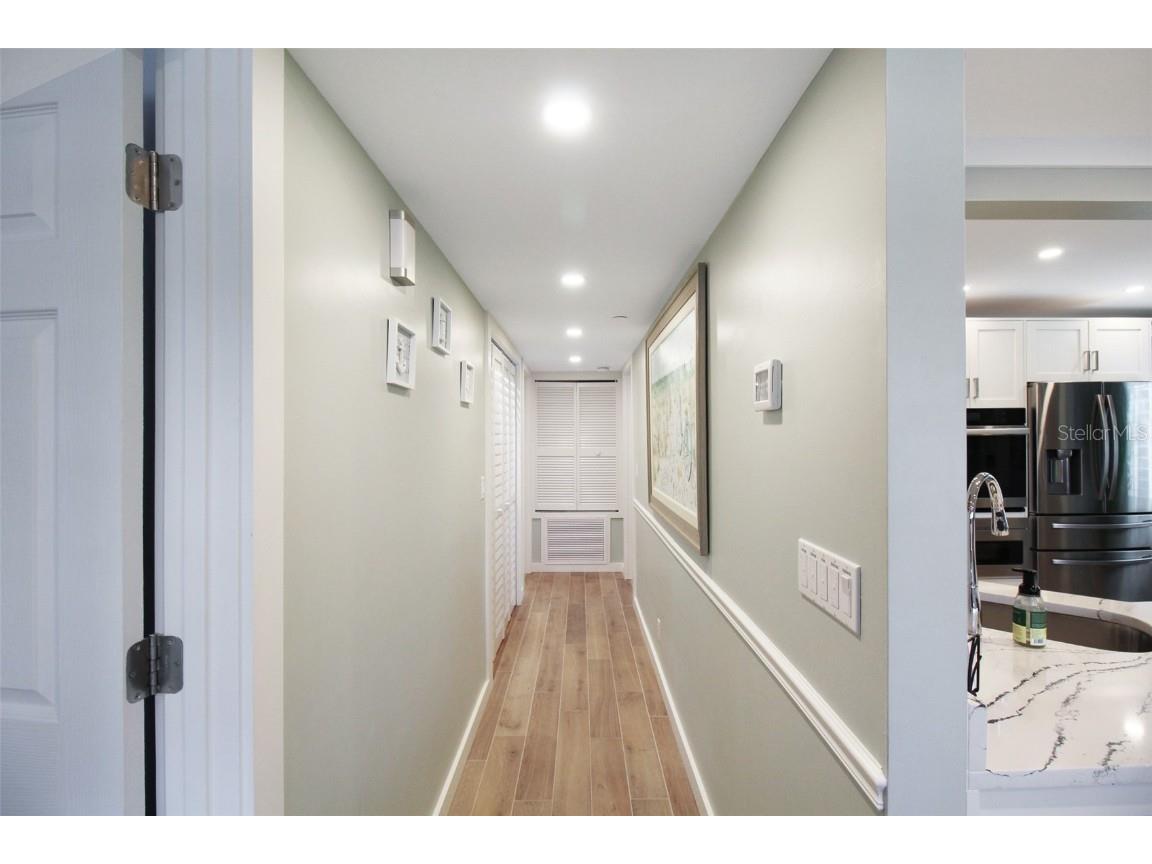 1335 Siesta Bayside Drive #1335C Sarasota FL 34242 A4633882 image37