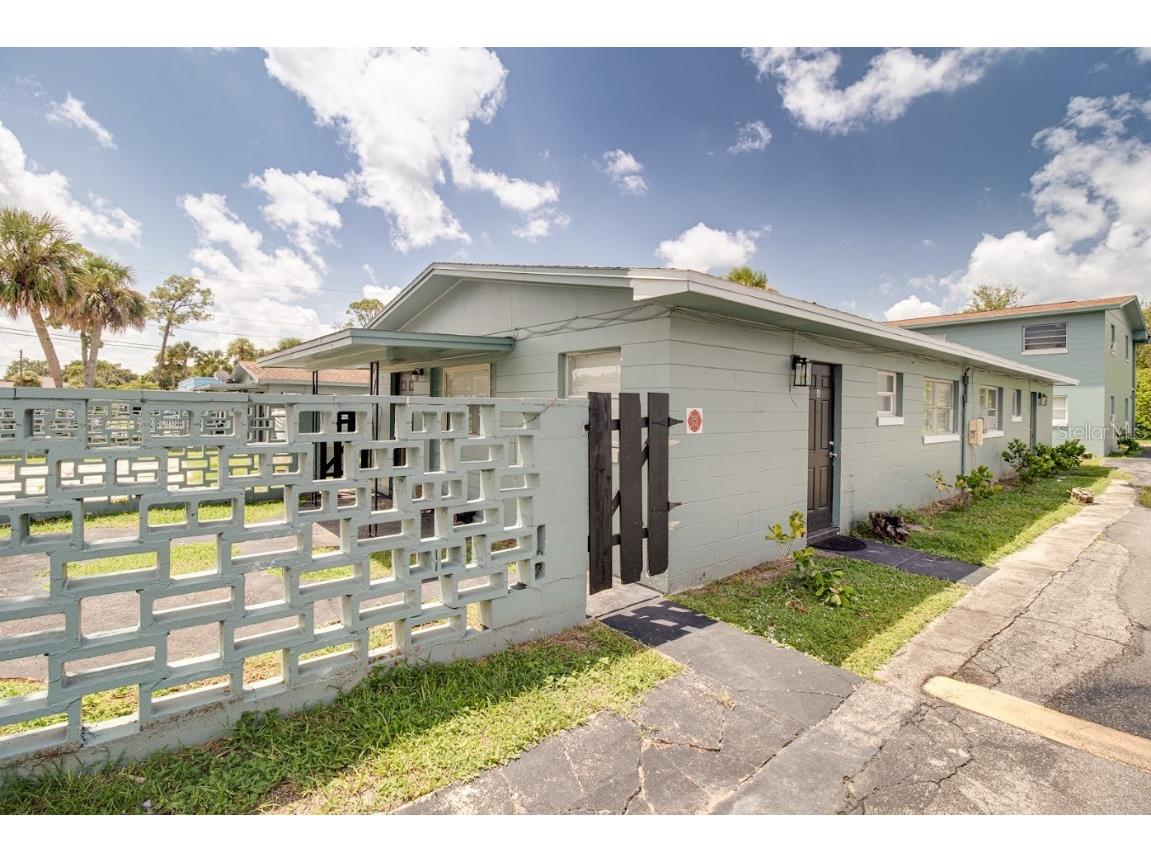 1335 W Point Drive #A Cocoa FL 32922 O6139766 image1