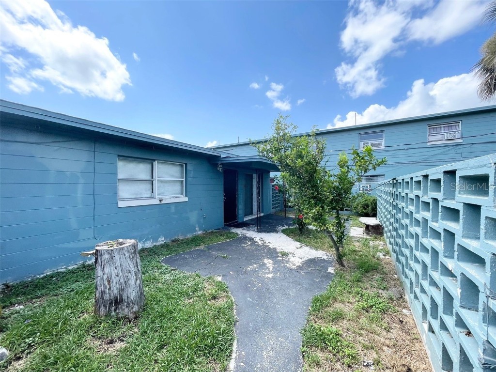 1335 W Point Drive #B Cocoa FL 32922 O6140820 image1