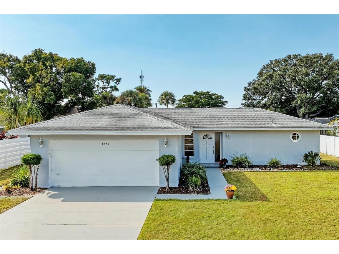 1335 Whispering Lane Venice FL 34285 A4673013 image1