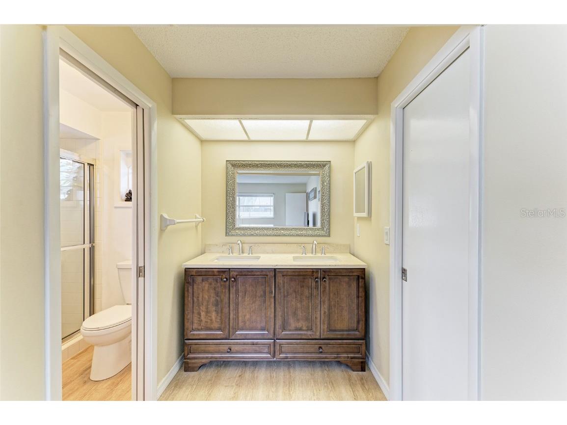 1335 Whispering Lane Venice FL 34285 A4673013 image22