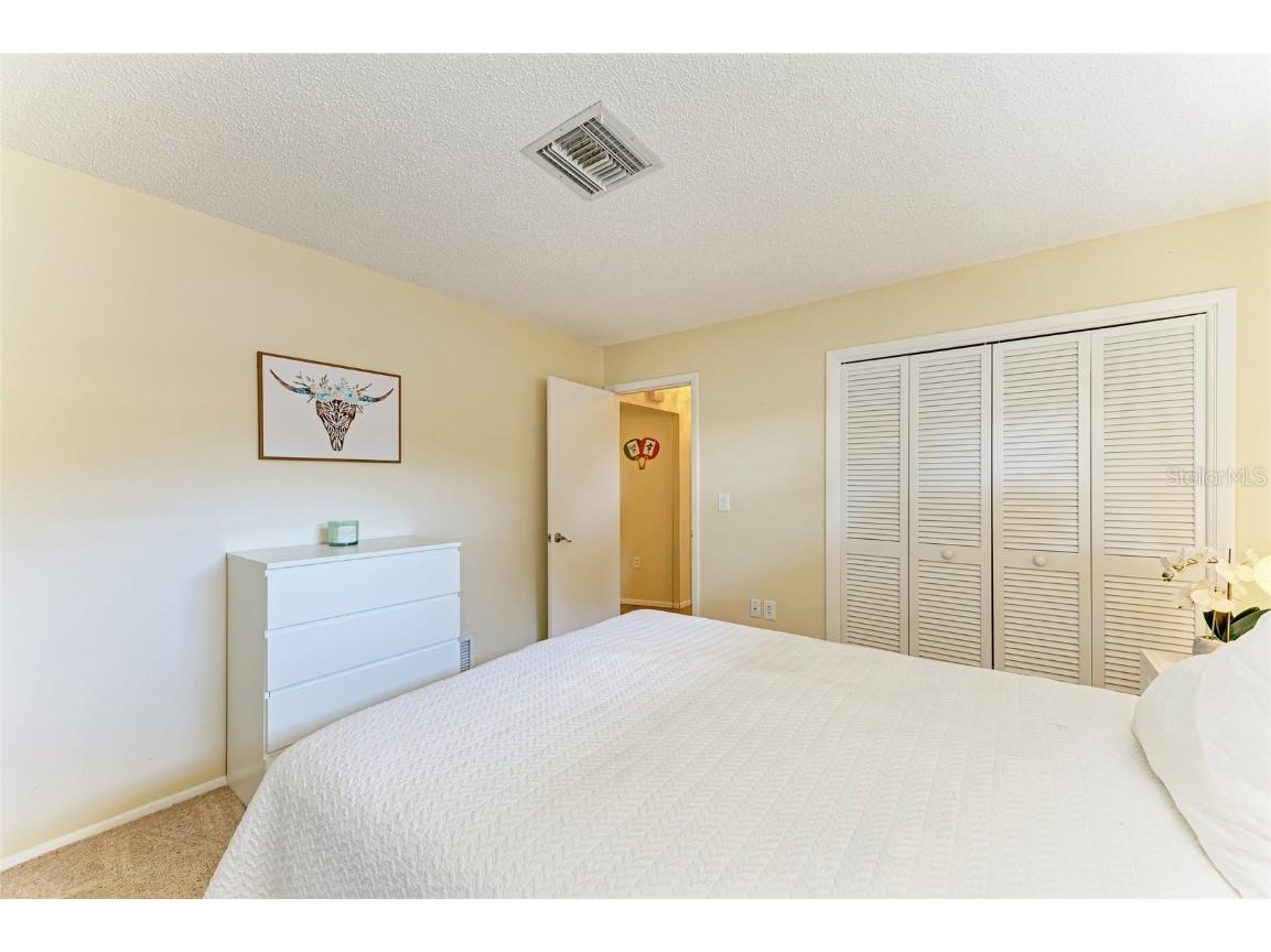 1335 Whispering Lane Venice FL 34285 A4673013 image27