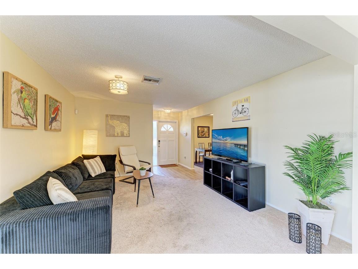 1335 Whispering Lane Venice FL 34285 A4673013 image4