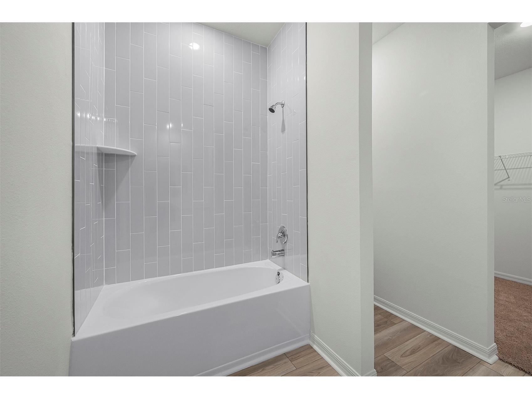 13352 Tula Loop Astatula FL 34705 TB8503745 image14