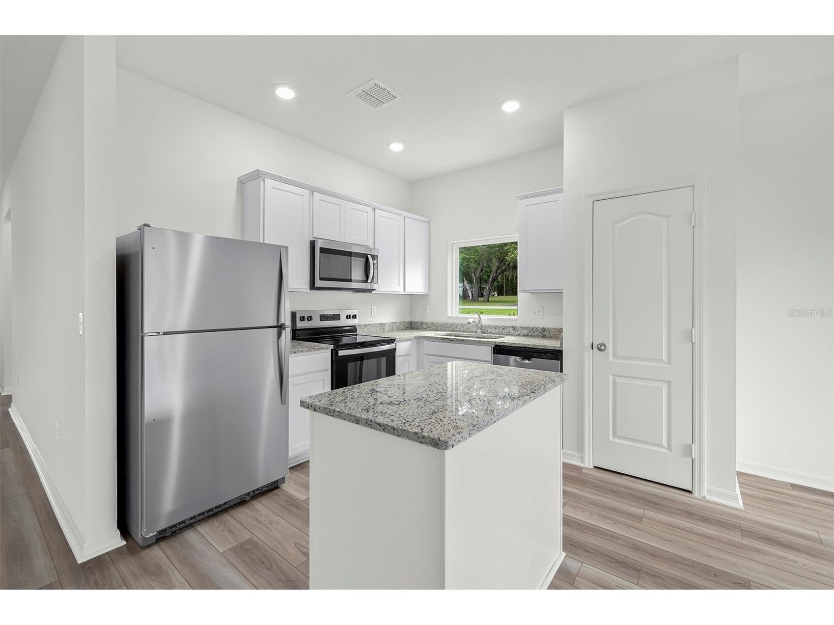 13352 Tula Loop Astatula FL 34705 TB8503745 image3