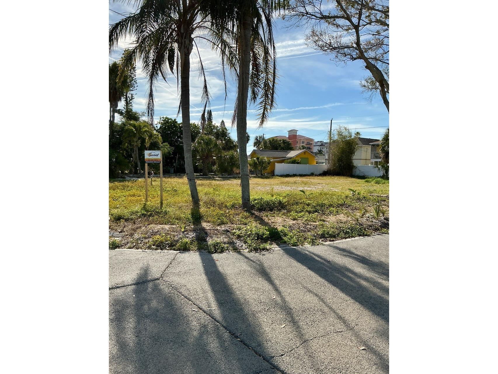 13354 2nd St E Madeira Beach FL 33708 TB8469805 image2
