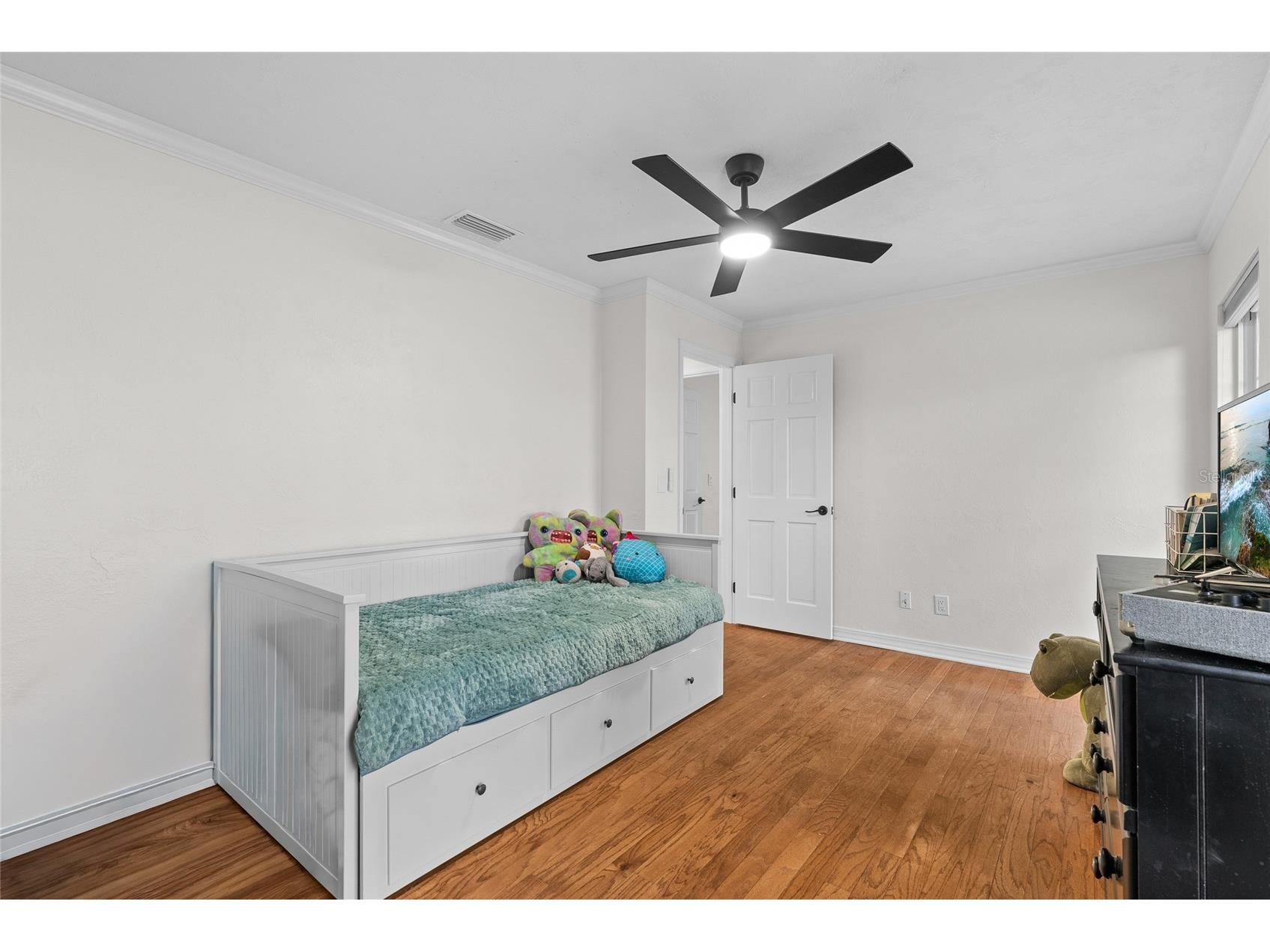 13355 Park Boulevard Seminole FL 33776 TB8498349 image31