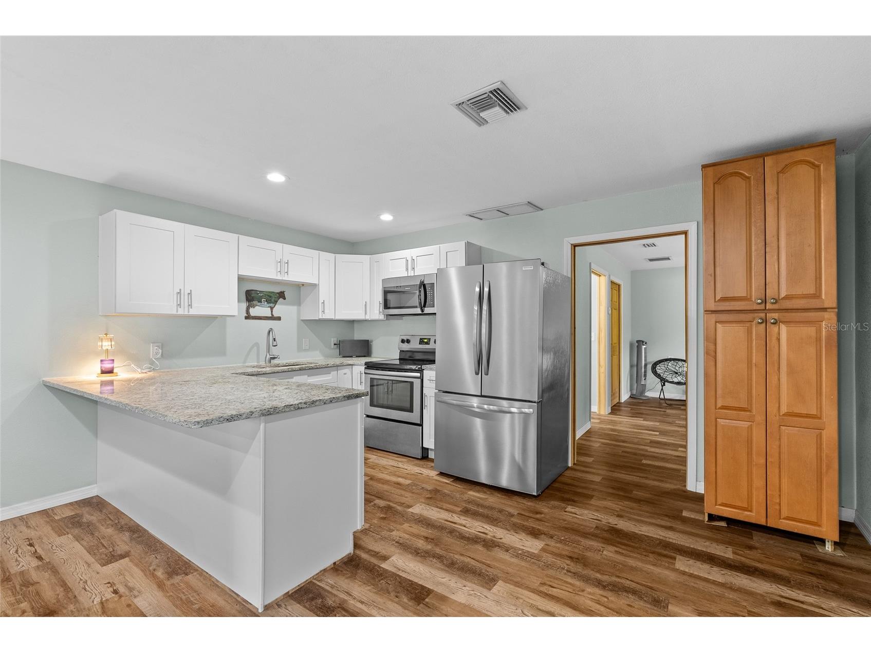13355 Park Boulevard Seminole FL 33776 TB8498349 image46