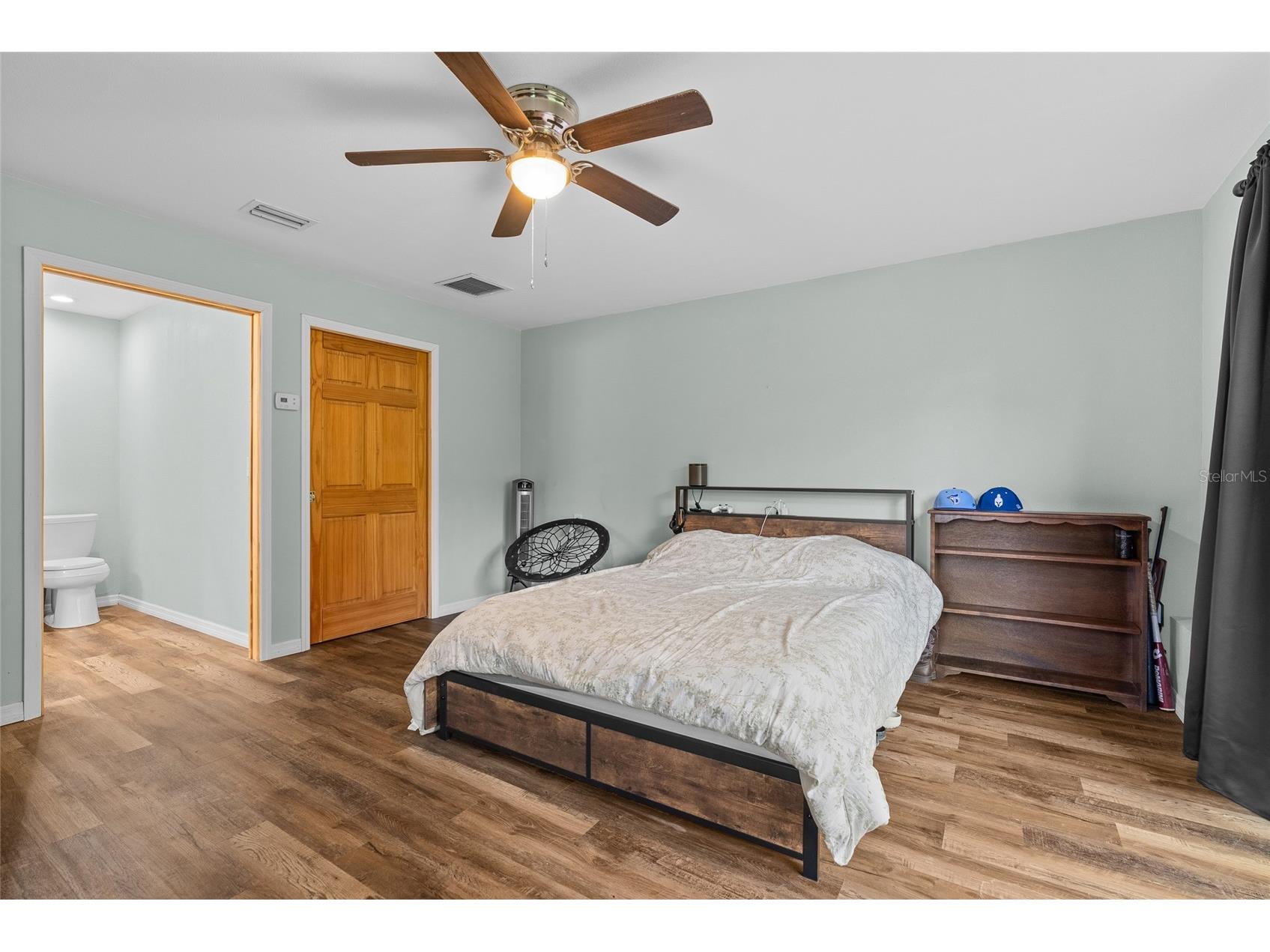 13355 Park Boulevard Seminole FL 33776 TB8498349 image50