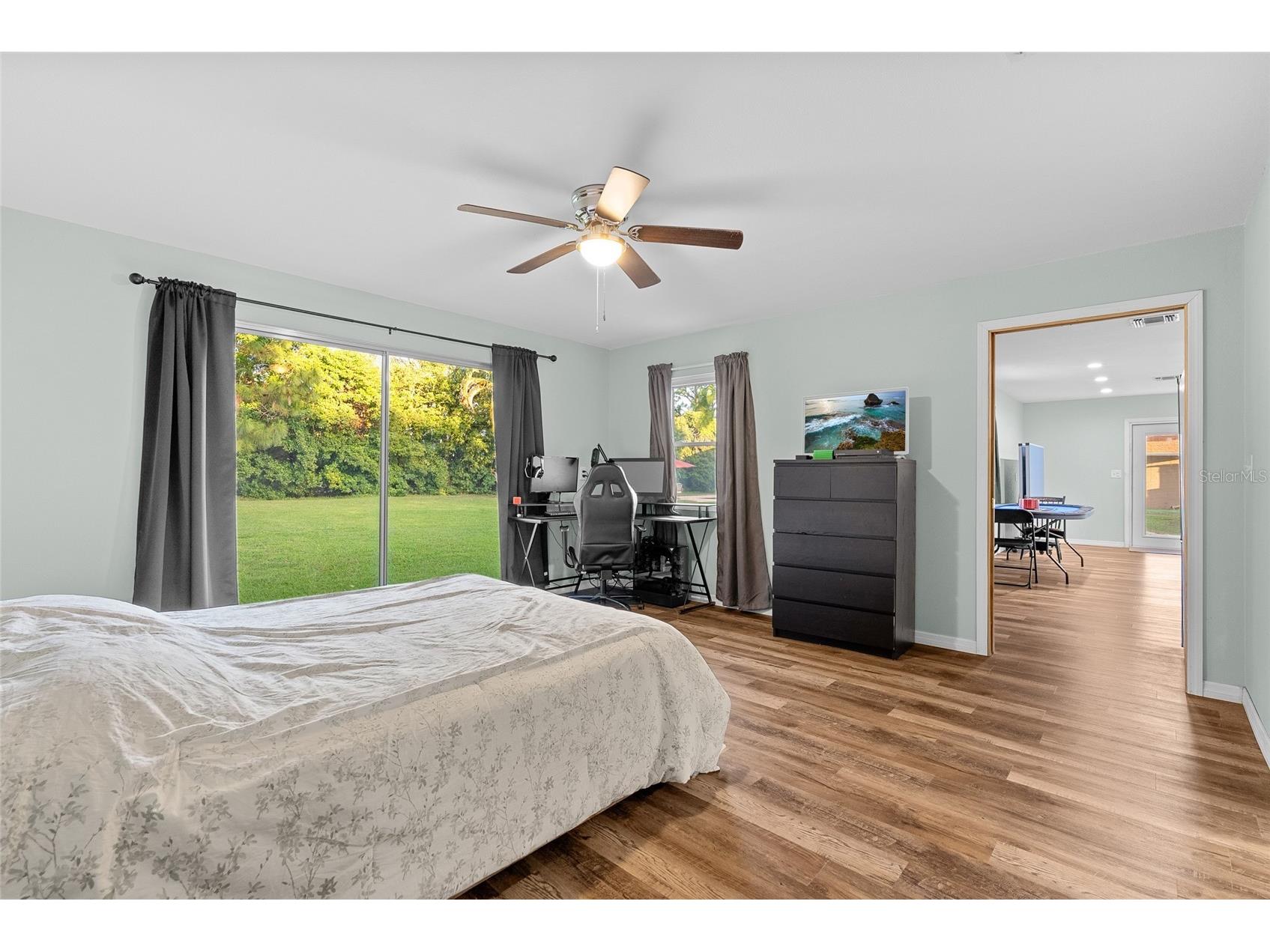 13355 Park Boulevard Seminole FL 33776 TB8498349 image52