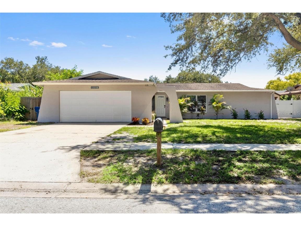 13358 88th Place Seminole FL 33776 U8211804 image1